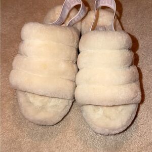 UGG Cream Fluffy Slippers with Pink Accents